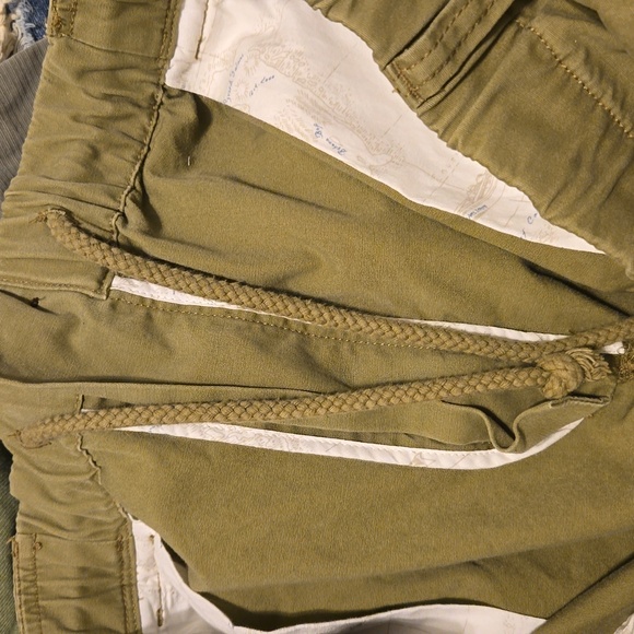 Tommy Bahama Cargo elastic waist drawstring button fly zipper shorts- XL - Picture 6 of 6